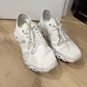 On Running Cloud X 3 AD Women’s Running Training shoes 7,5